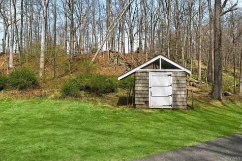 1610 Croton Lake Road Yorktown Heights NY 10598