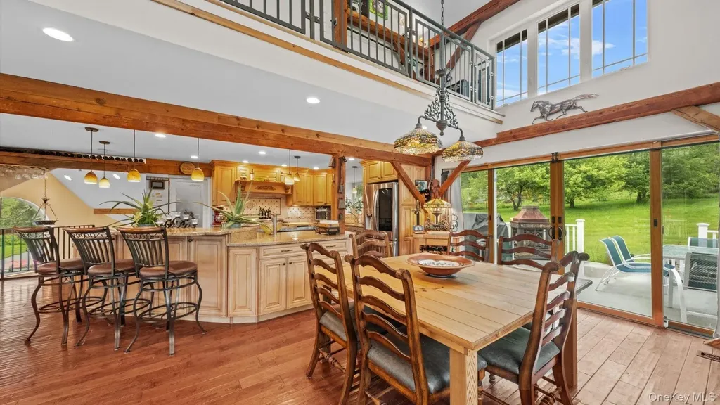 42 Blackstone Ridge Holmes NY 12531