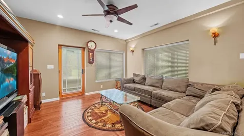 42 Blackstone Ridge Holmes NY 12531