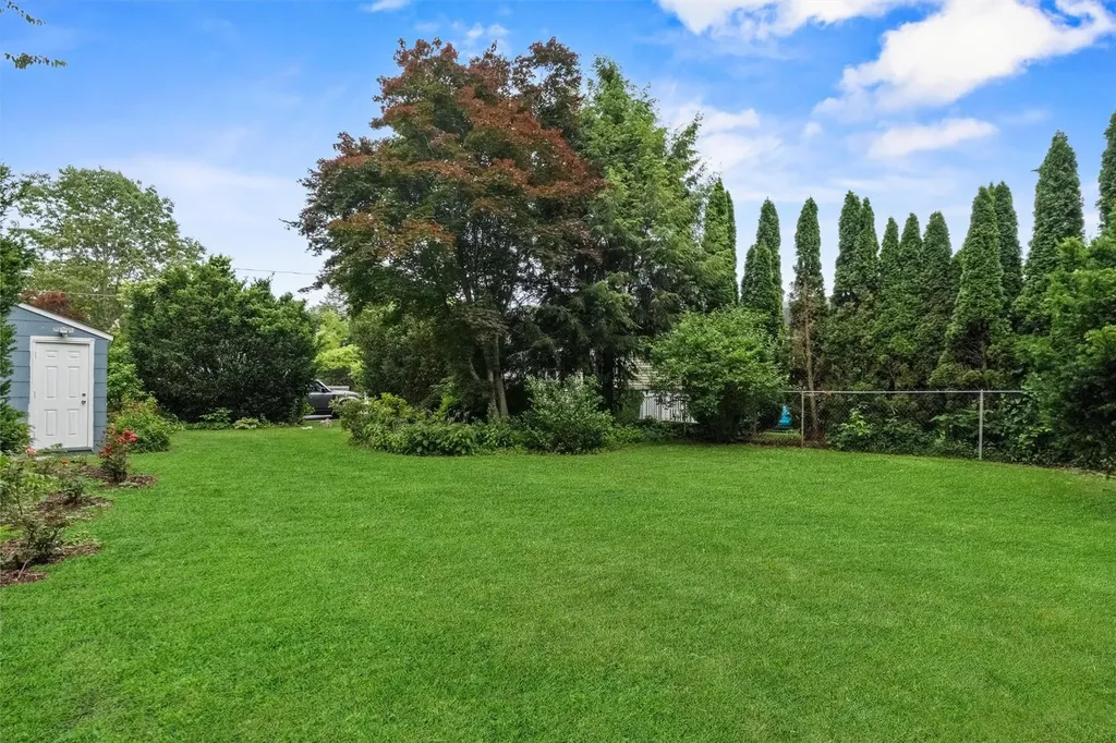 238 Lakeshore Drive E Carmel NY 10512