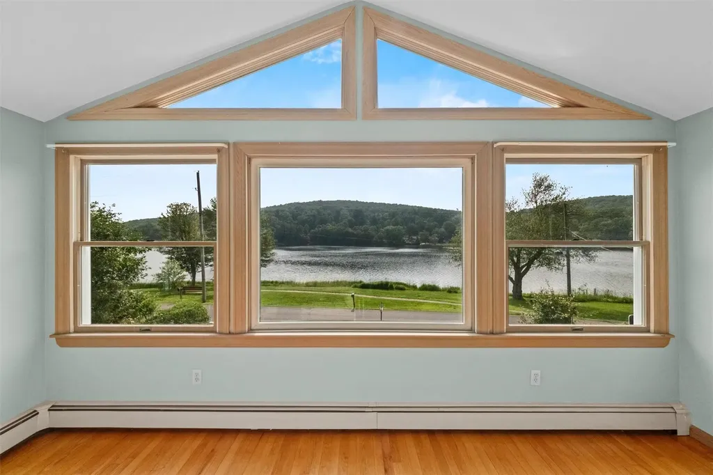 238 Lakeshore Drive E Carmel NY 10512
