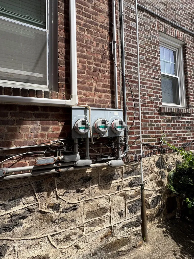 4279 Oneida Avenue Bronx NY 10470