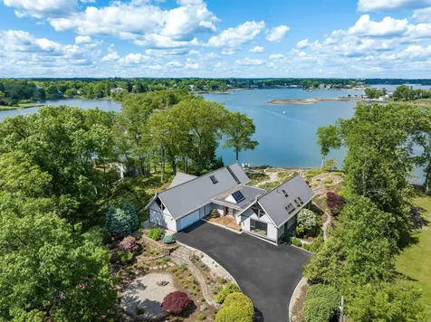 261 Kirby Lane Rye NY 10580