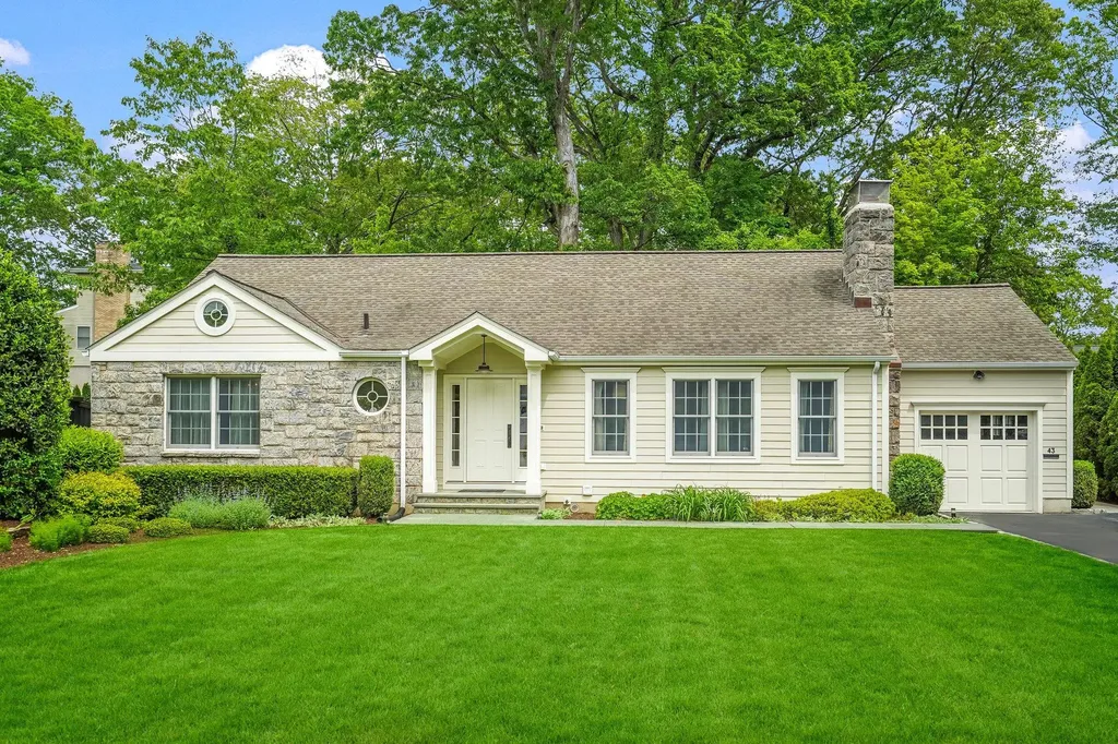 43 Bellain Avenue Harrison NY 10528
