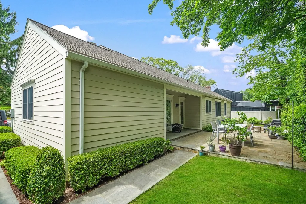 43 Bellain Avenue Harrison NY 10528