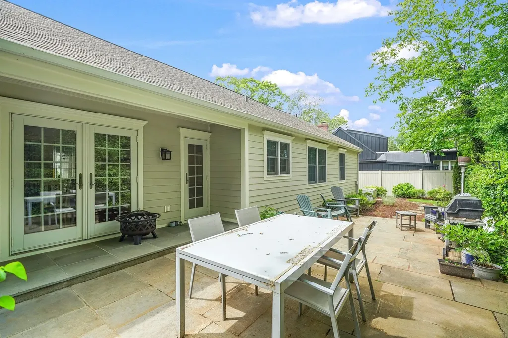 43 Bellain Avenue Harrison NY 10528