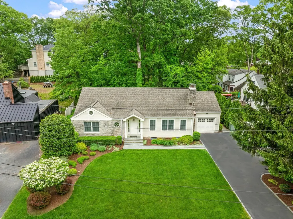 43 Bellain Avenue Harrison NY 10528