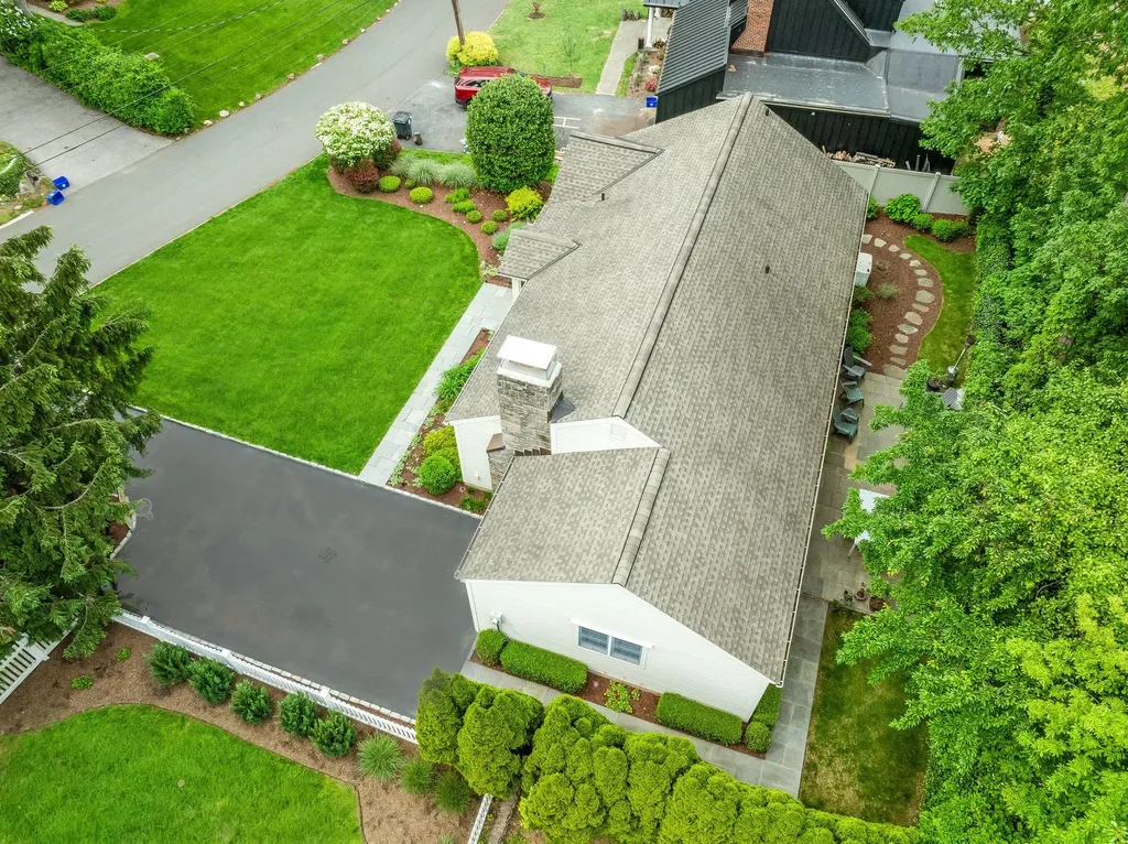 43 Bellain Avenue Harrison NY 10528