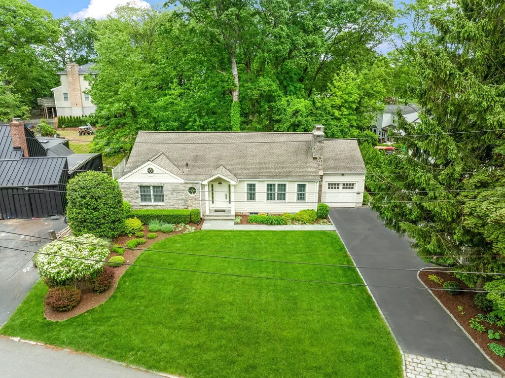 43 Bellain Avenue Harrison NY 10528