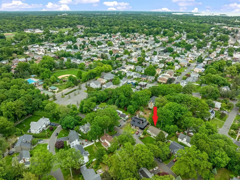 43 Bellain Avenue Harrison NY 10528