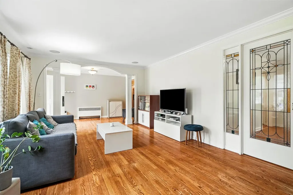 43 Bellain Avenue Harrison NY 10528