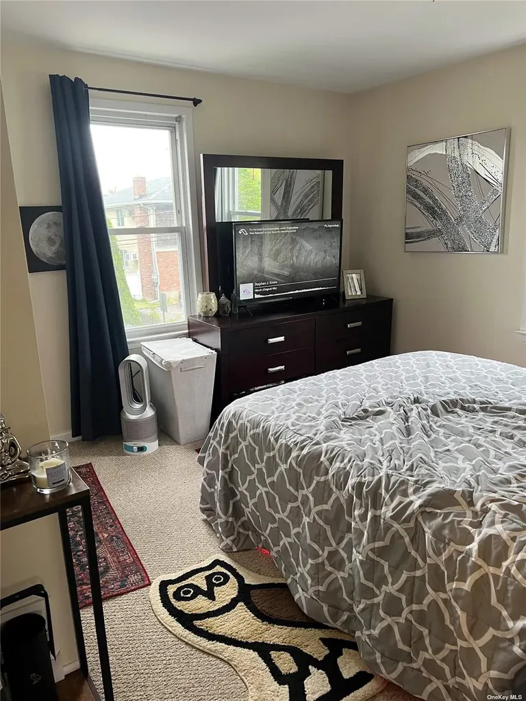 32 Walters Avenue Syosset NY 11791