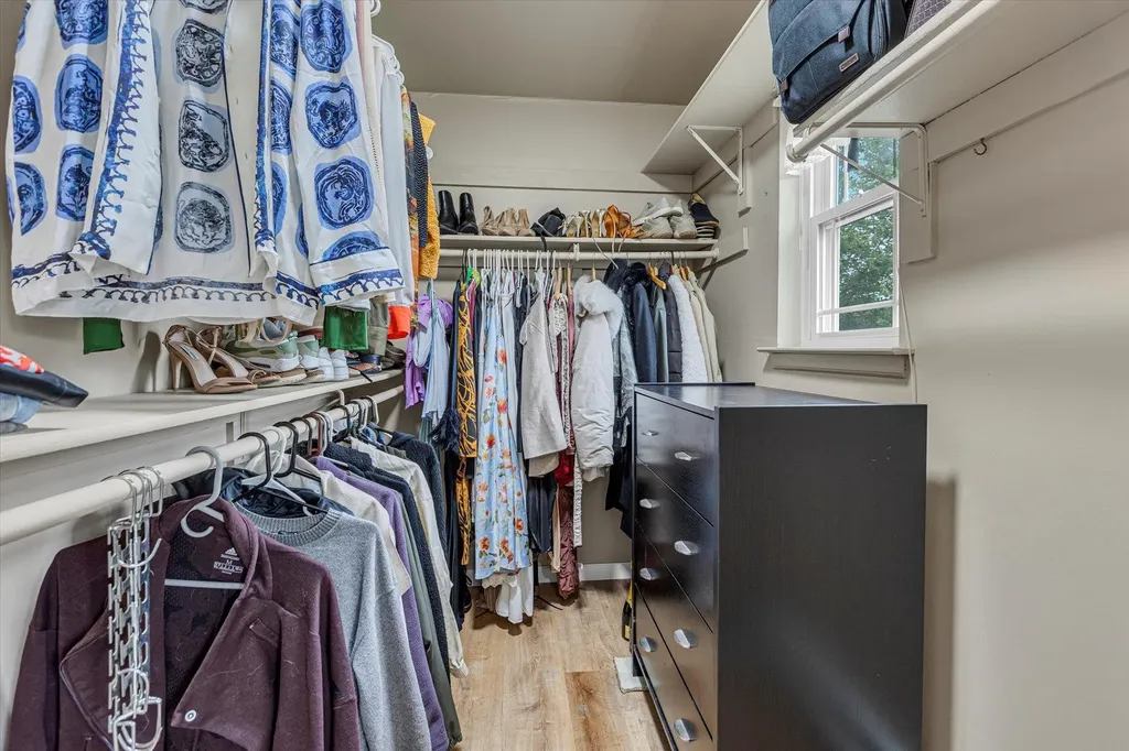 5 Michelle Lane Selden NY 11784