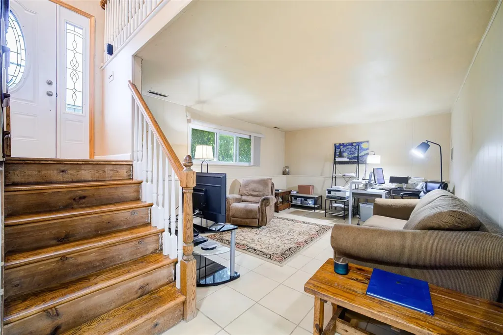 7 Ross Lane Middletown NY 10941