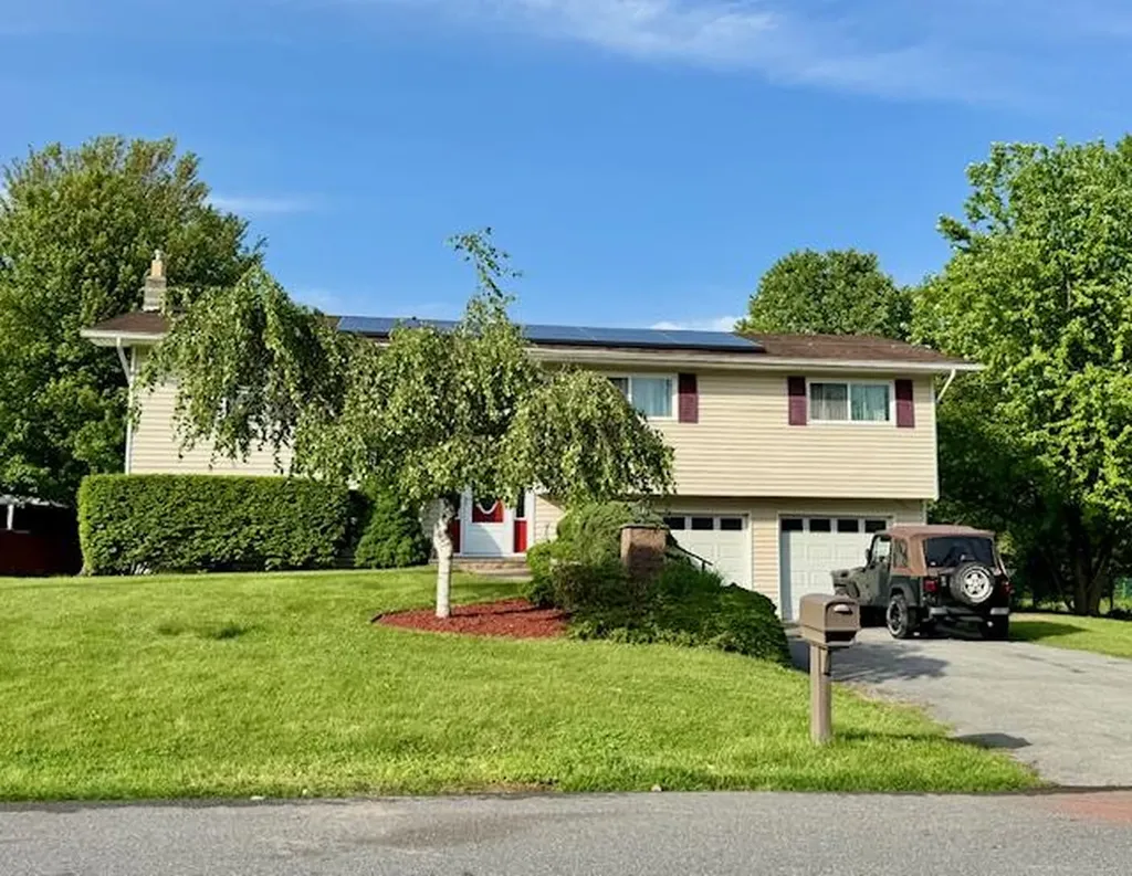 7 Ross Lane Middletown NY 10941