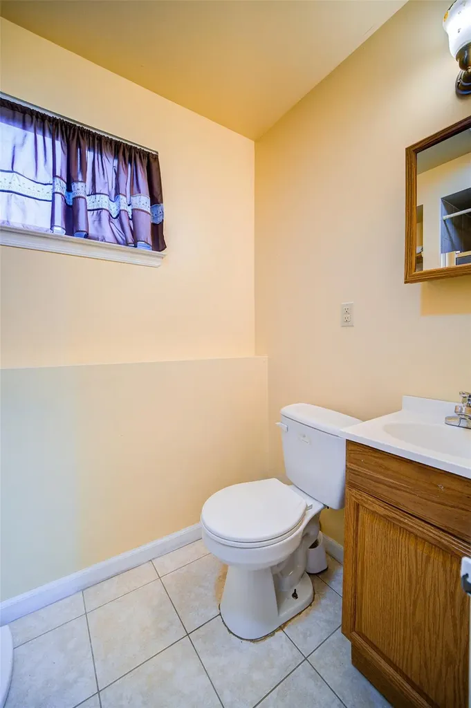 7 Ross Lane Middletown NY 10941
