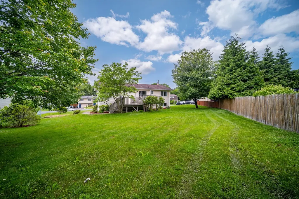 7 Ross Lane Middletown NY 10941