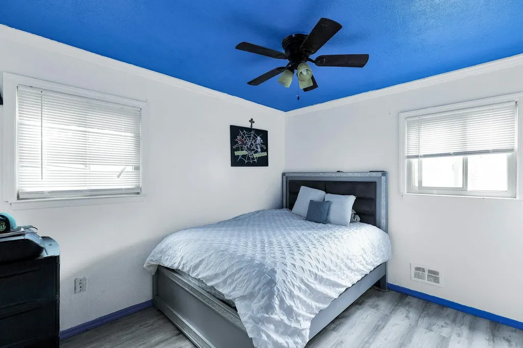 23 Berkeley Avenue Selden NY 11784