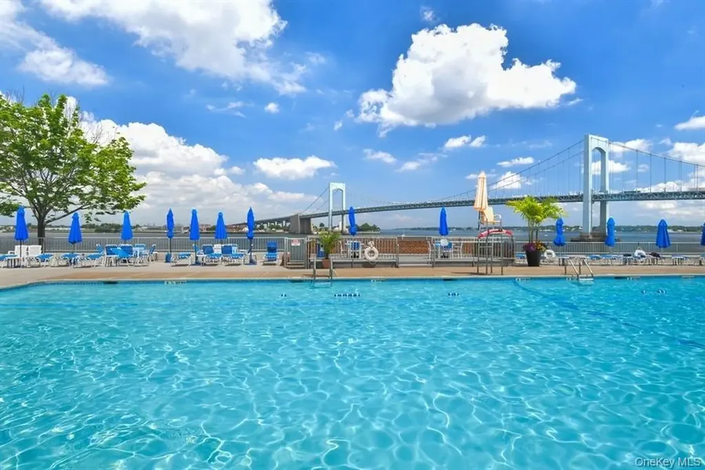 162-21 Powells Cove Boulevard Beechhurst NY 11357