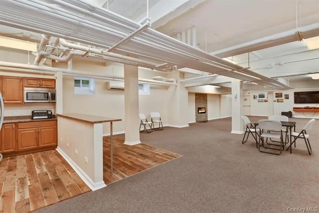 162-21 Powells Cove Boulevard Beechhurst NY 11357