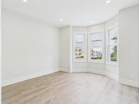 76 William Street Yonkers NY 10701