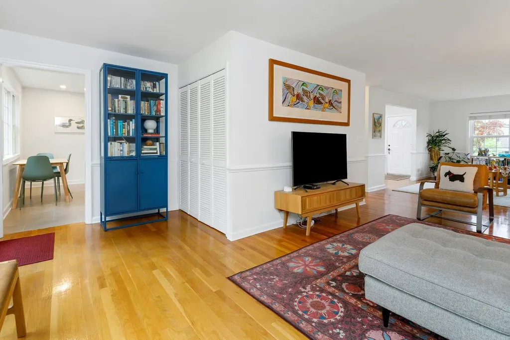 5 Livingston Avenue Valhalla NY 10595