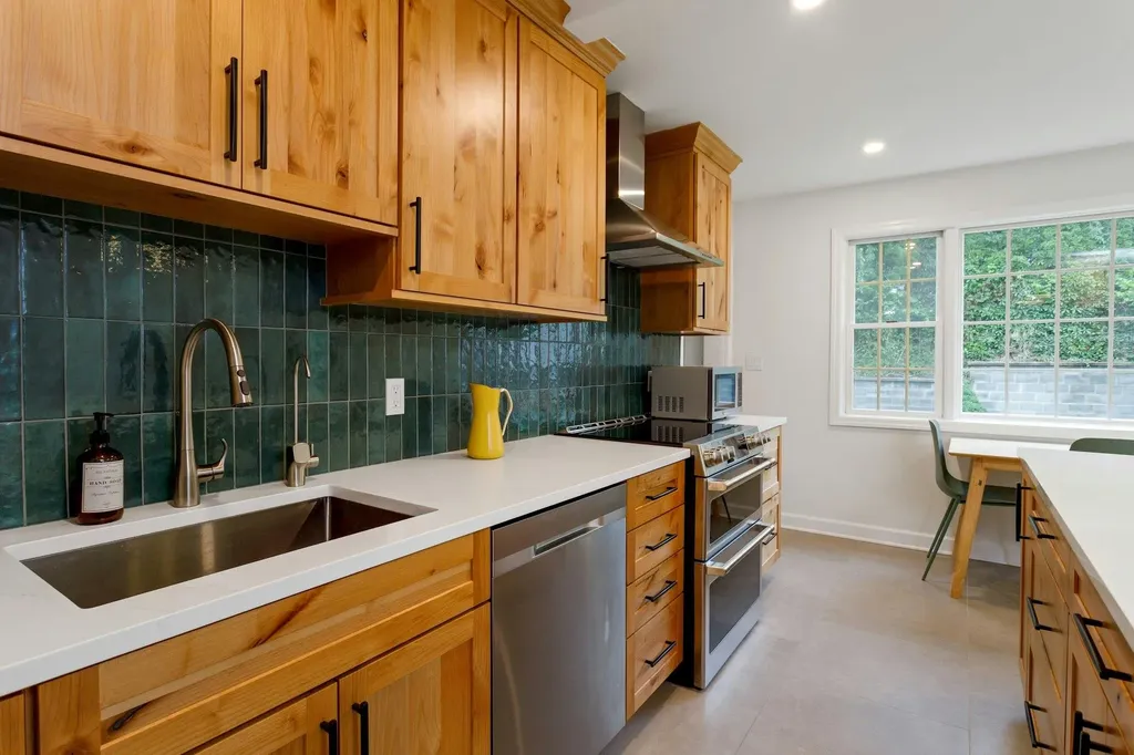 5 Livingston Avenue Valhalla NY 10595