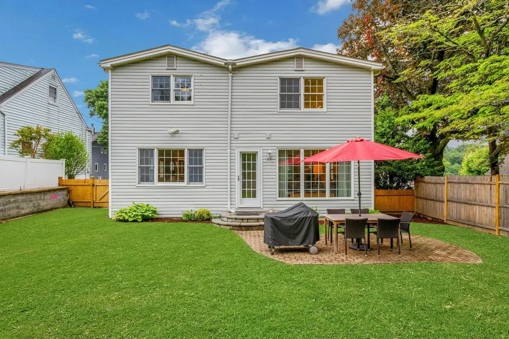 5 Livingston Avenue Valhalla NY 10595