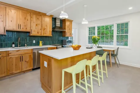 5 Livingston Avenue Valhalla NY 10595
