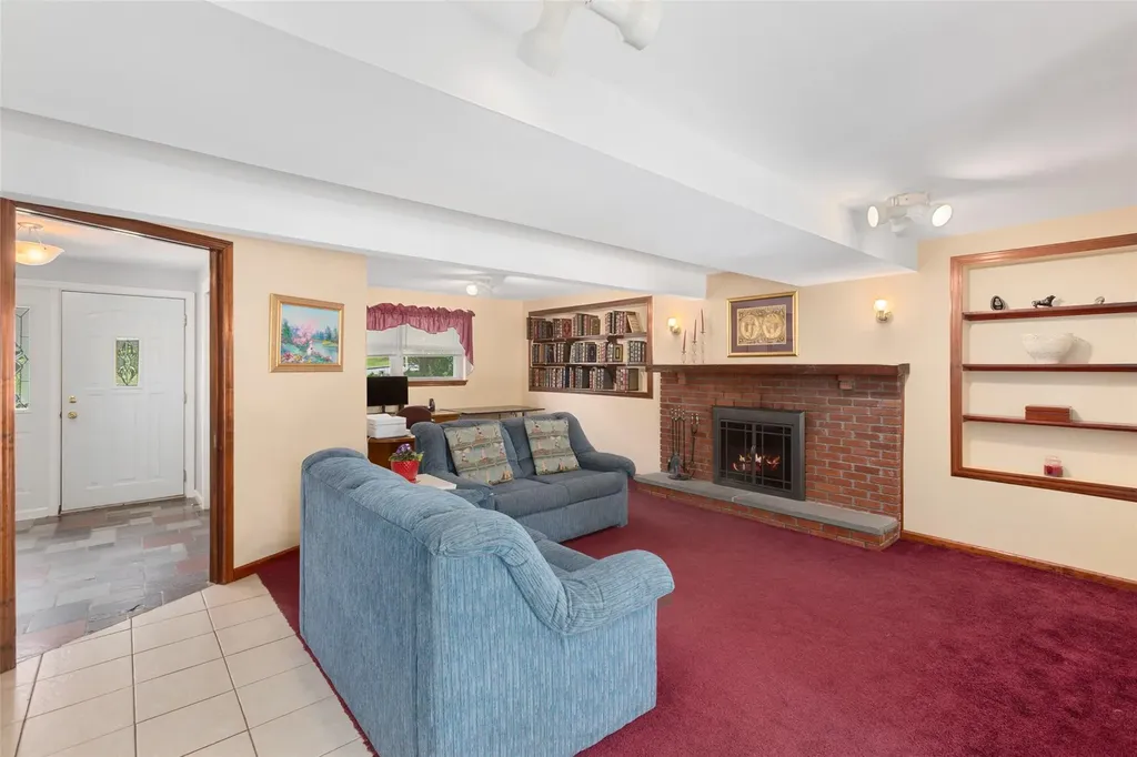 16 Valleyview Road Elmsford NY 10523