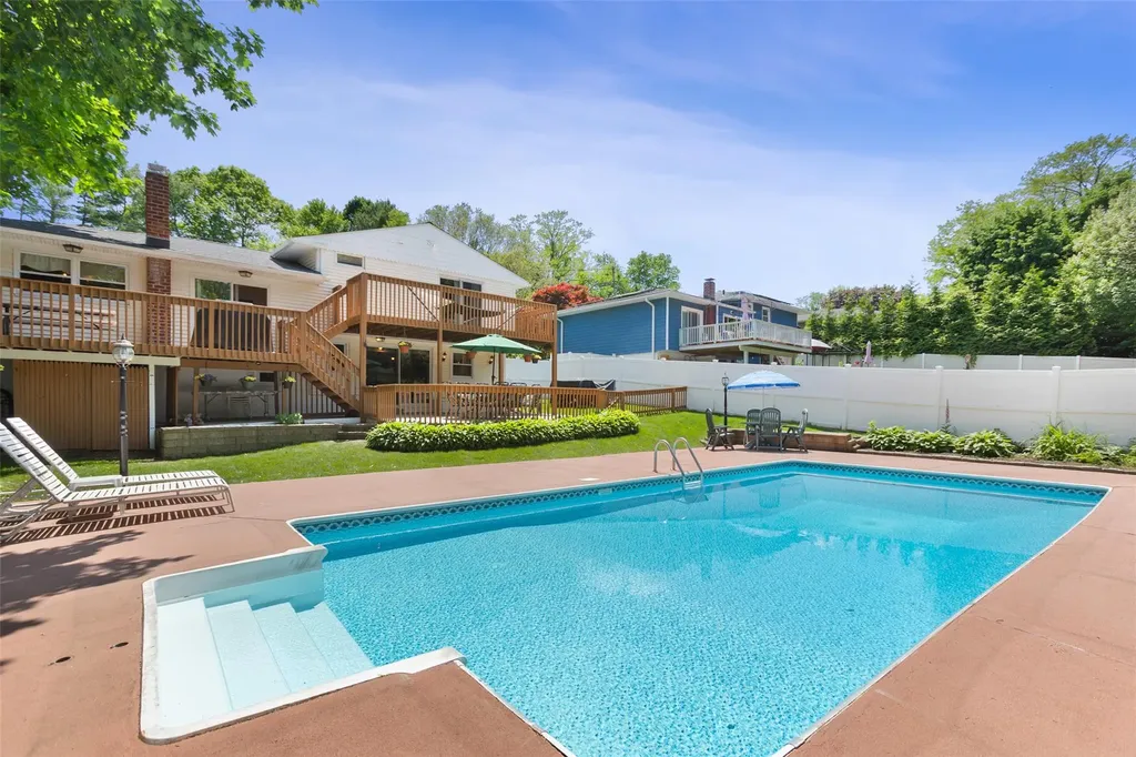 16 Valleyview Road Elmsford NY 10523