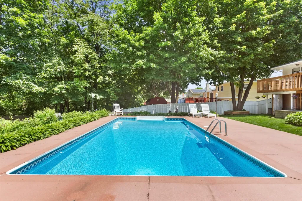 16 Valleyview Road Elmsford NY 10523