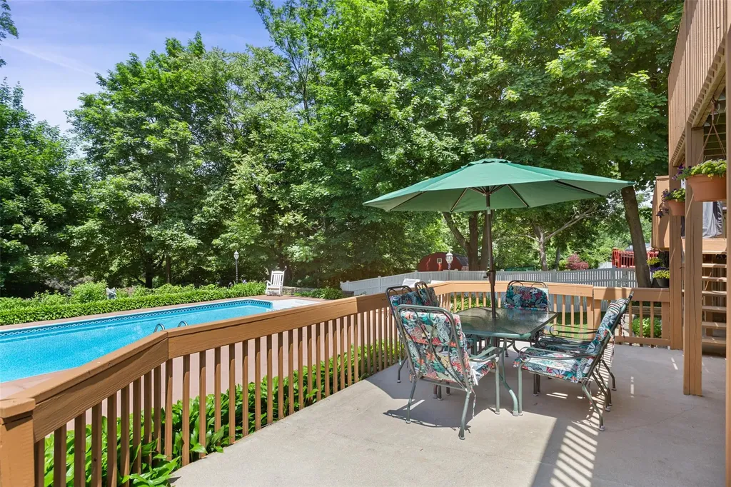 16 Valleyview Road Elmsford NY 10523