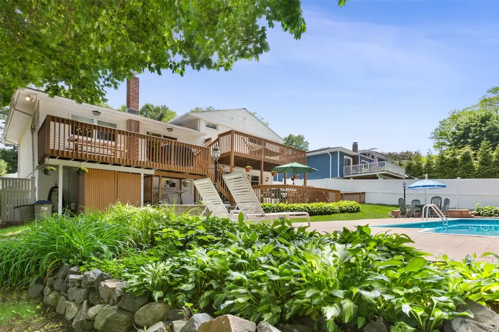 16 Valleyview Road Elmsford NY 10523
