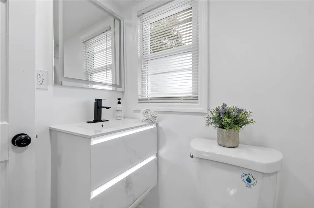2386 Gale Avenue Baldwin NY 11510
