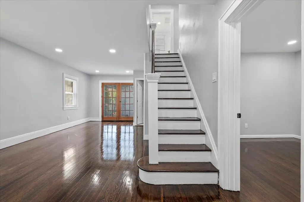 2386 Gale Avenue Baldwin NY 11510
