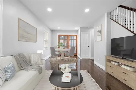 2386 Gale Avenue Baldwin NY 11510