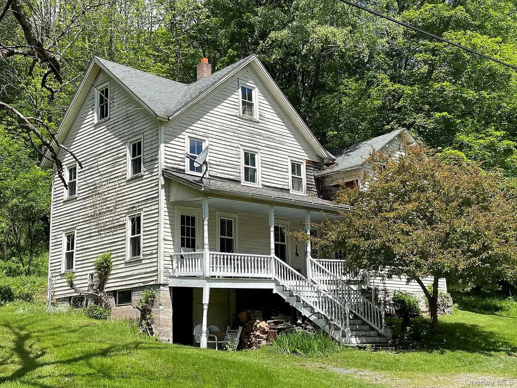 12 Henderson Road Fremont NY 12741