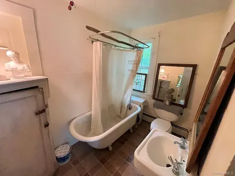 12 Henderson Road Fremont NY 12741