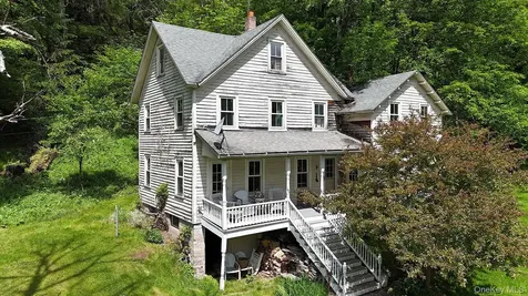 12 Henderson Road Fremont NY 12741