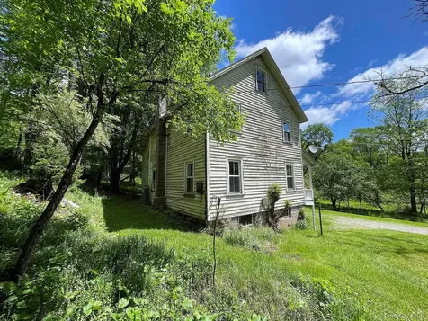 12 Henderson Road Fremont NY 12741