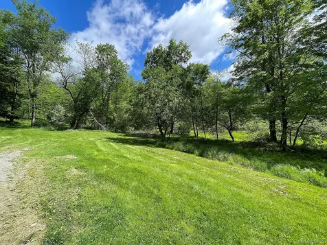 12 Henderson Road Fremont NY 12741