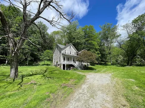 12 Henderson Road Fremont NY 12741