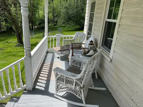 12 Henderson Road Fremont NY 12741