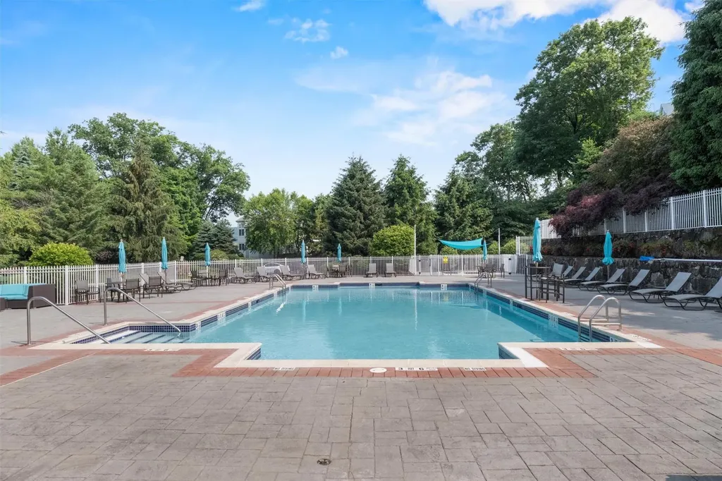 113 Northview Court Peekskill NY 10566