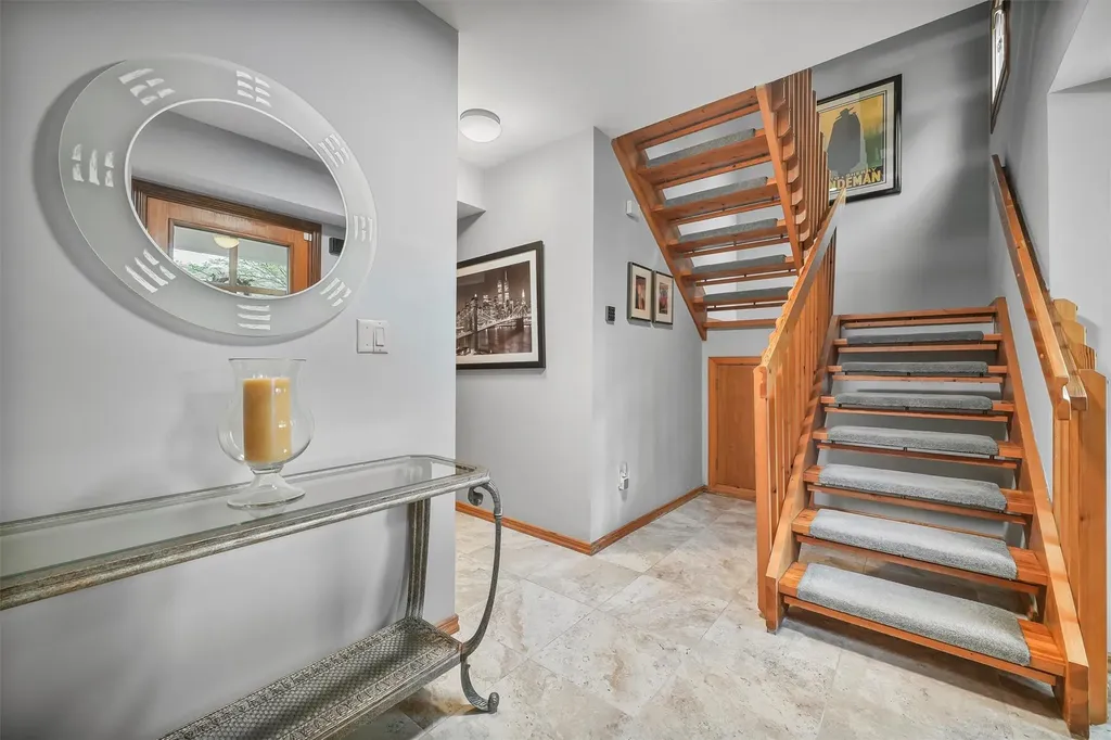 6 Deer Ridge Road Mount Kisco NY 10549