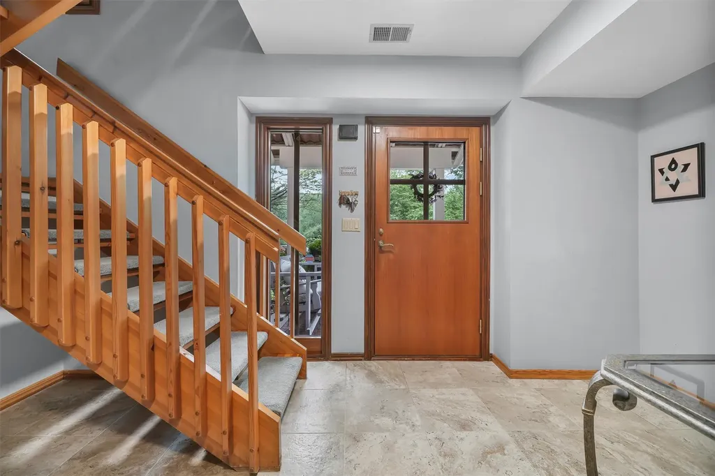 6 Deer Ridge Road Mount Kisco NY 10549