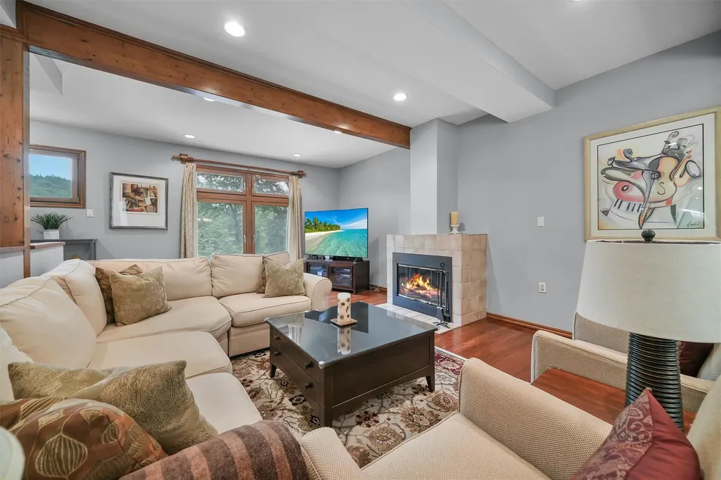 6 Deer Ridge Road Mount Kisco NY 10549