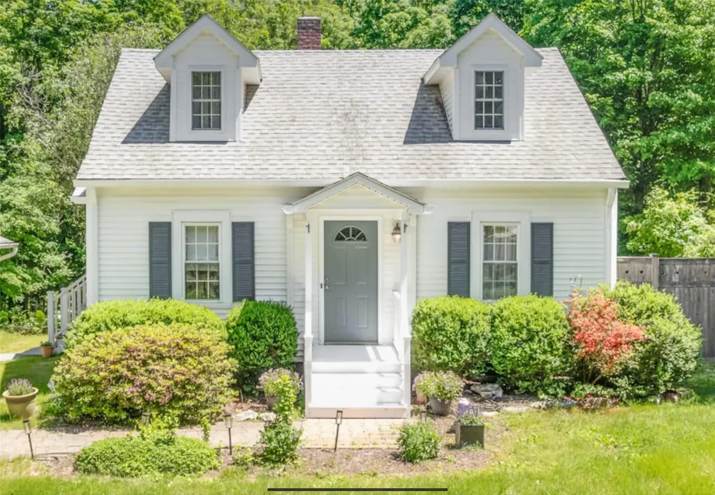 2792 Route 9 Cold Spring NY 10516