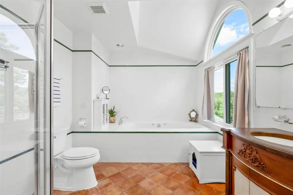 185 Harriman Road Mount Kisco NY 10549